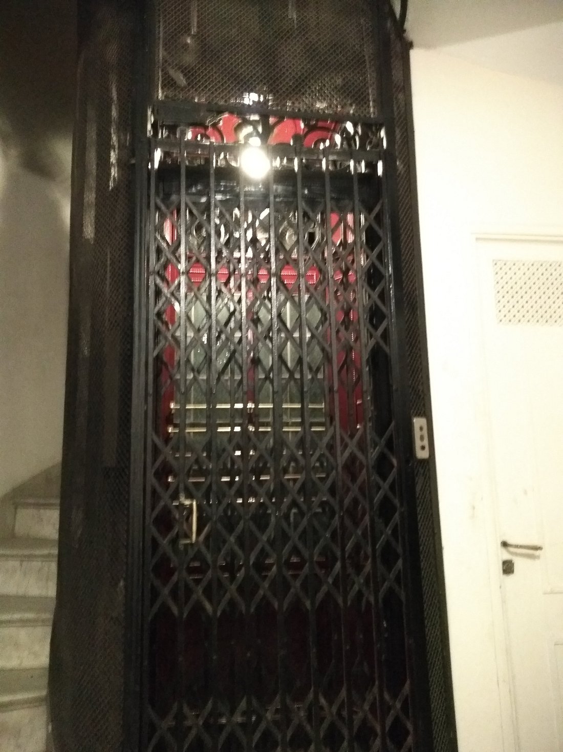 elevator-from-1920s