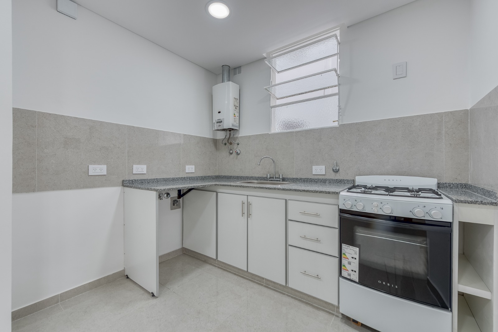 WhatsApp Image 2026-04-04 at 16.30.51 (2)